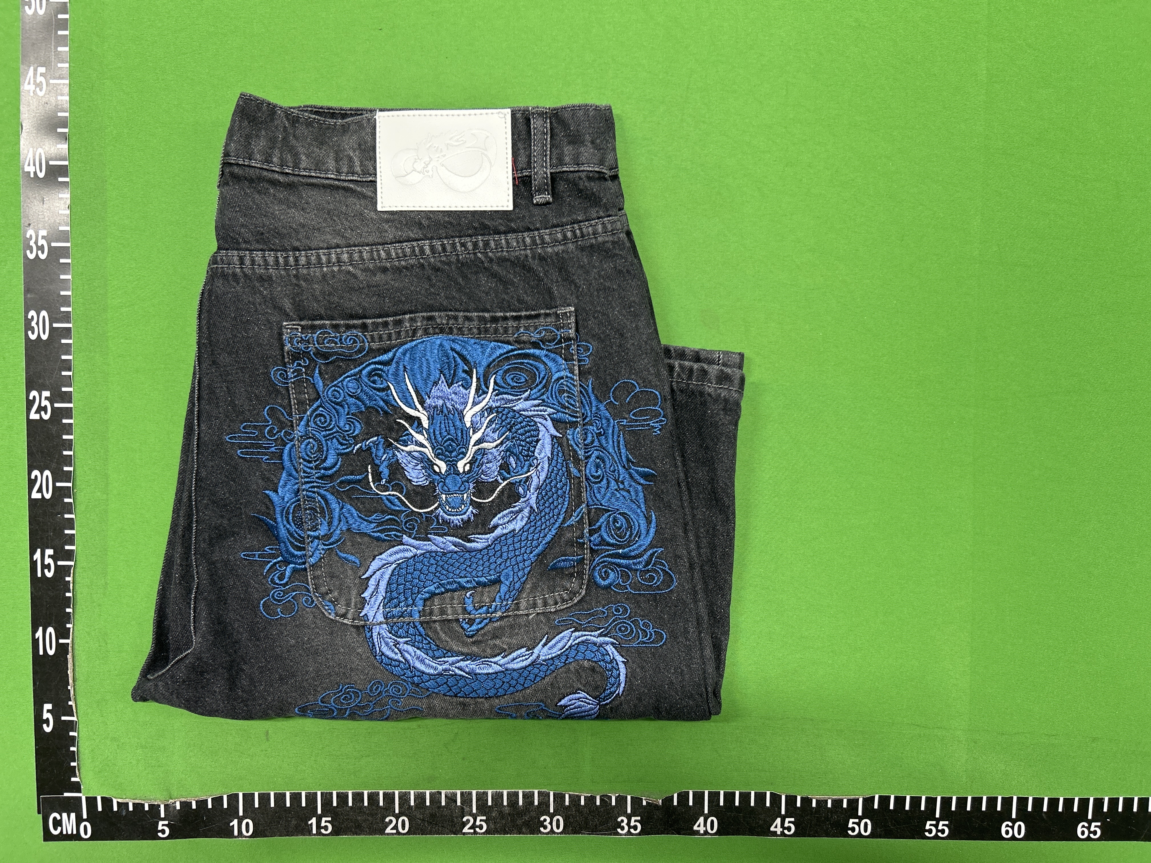 QC Photo - Mobius Dragon Denim Shorts Blue