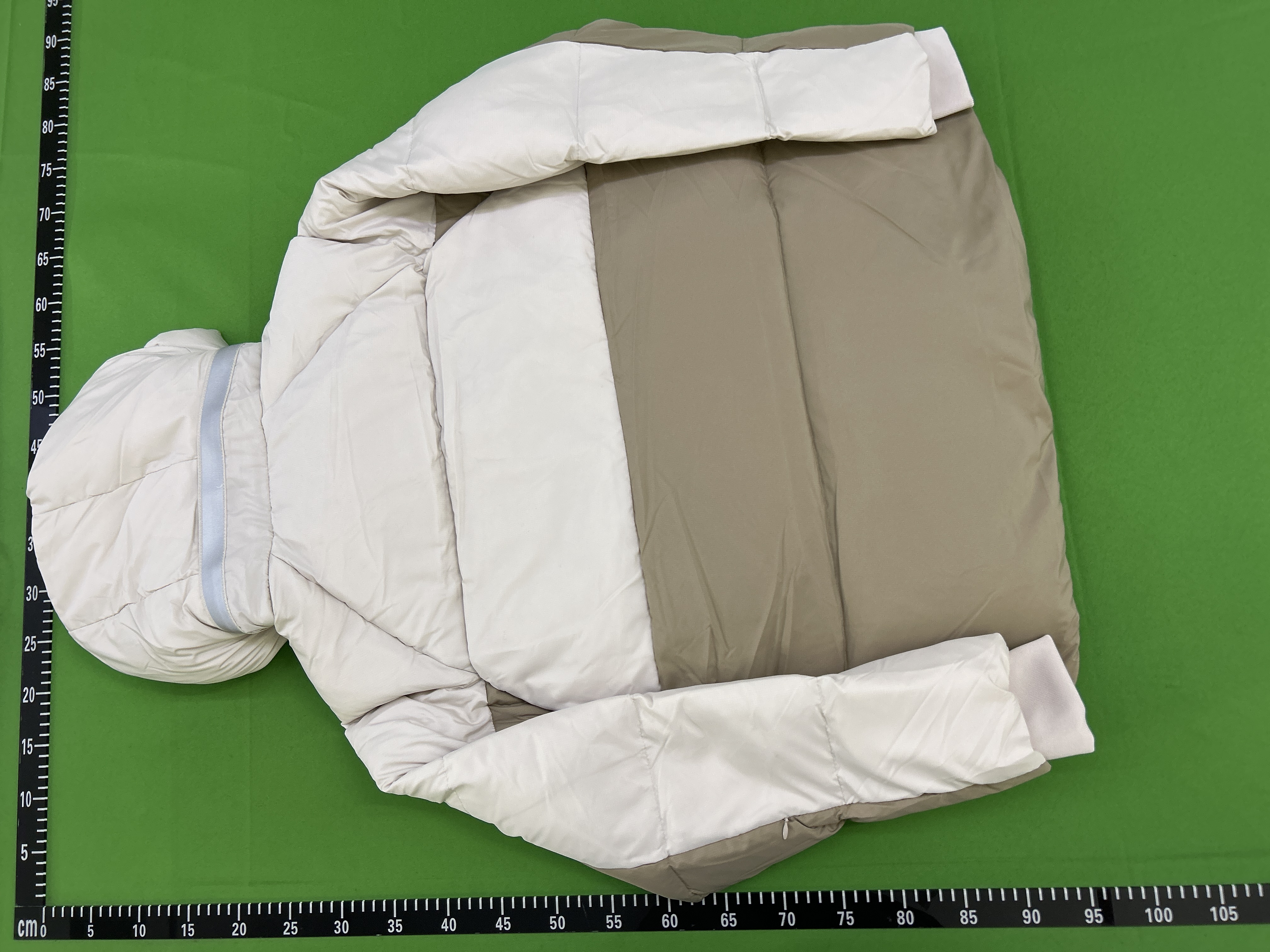 QC Photo - Syna World Down Puffer Jacket Cream