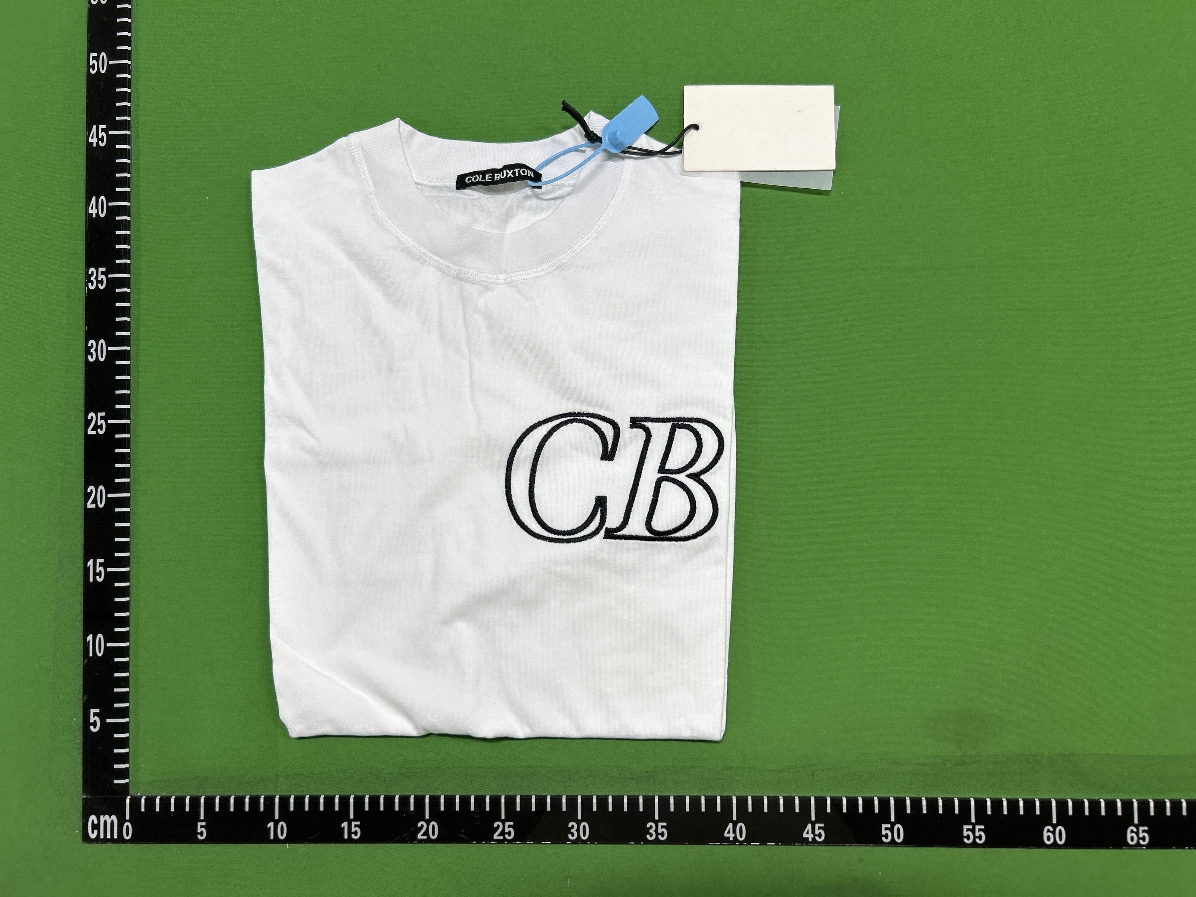 QC Photo - Short-sleeved collection in white