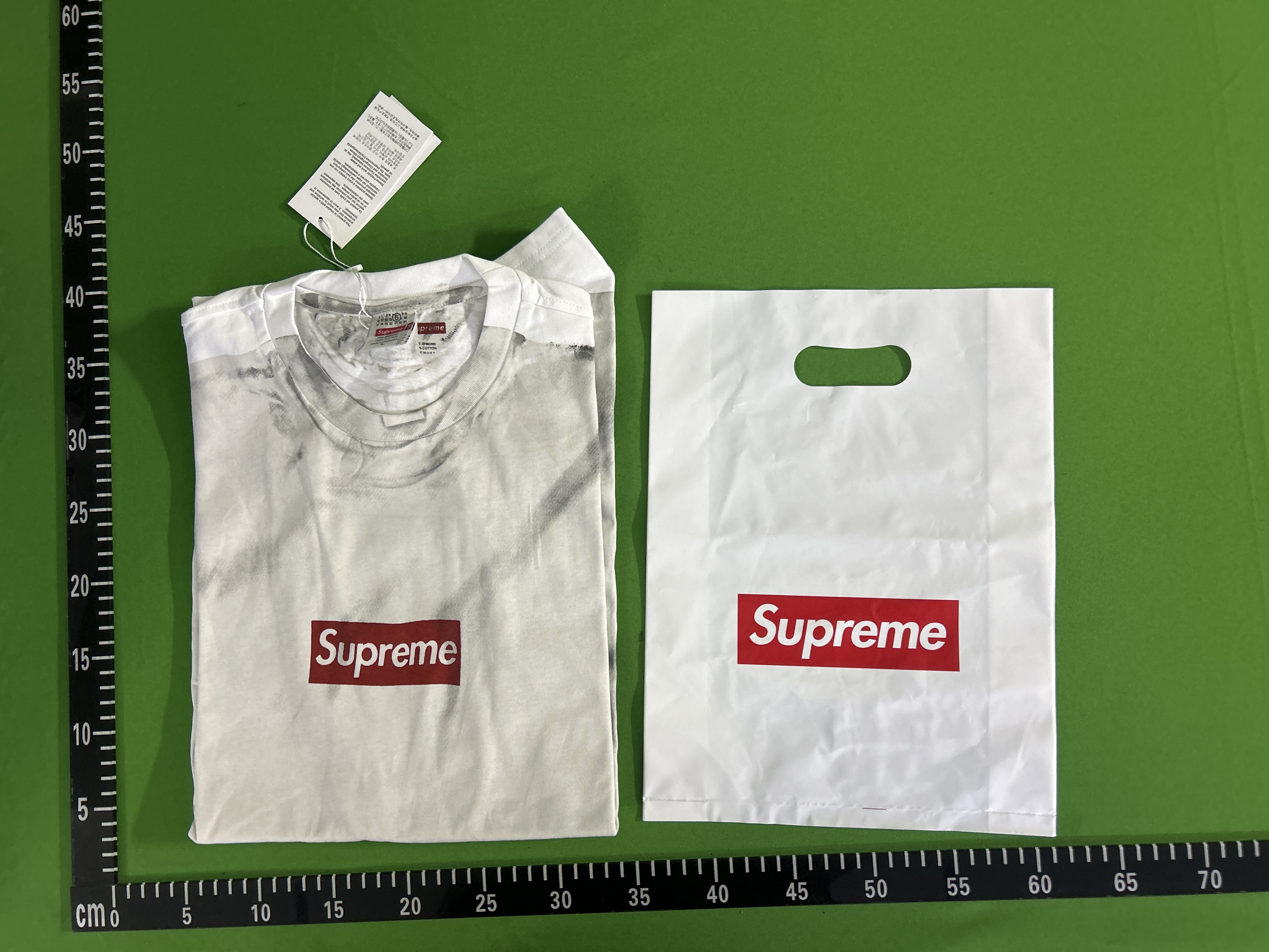 QC Photo - Supreme MM6 Maison Margiela Box Logo Tee