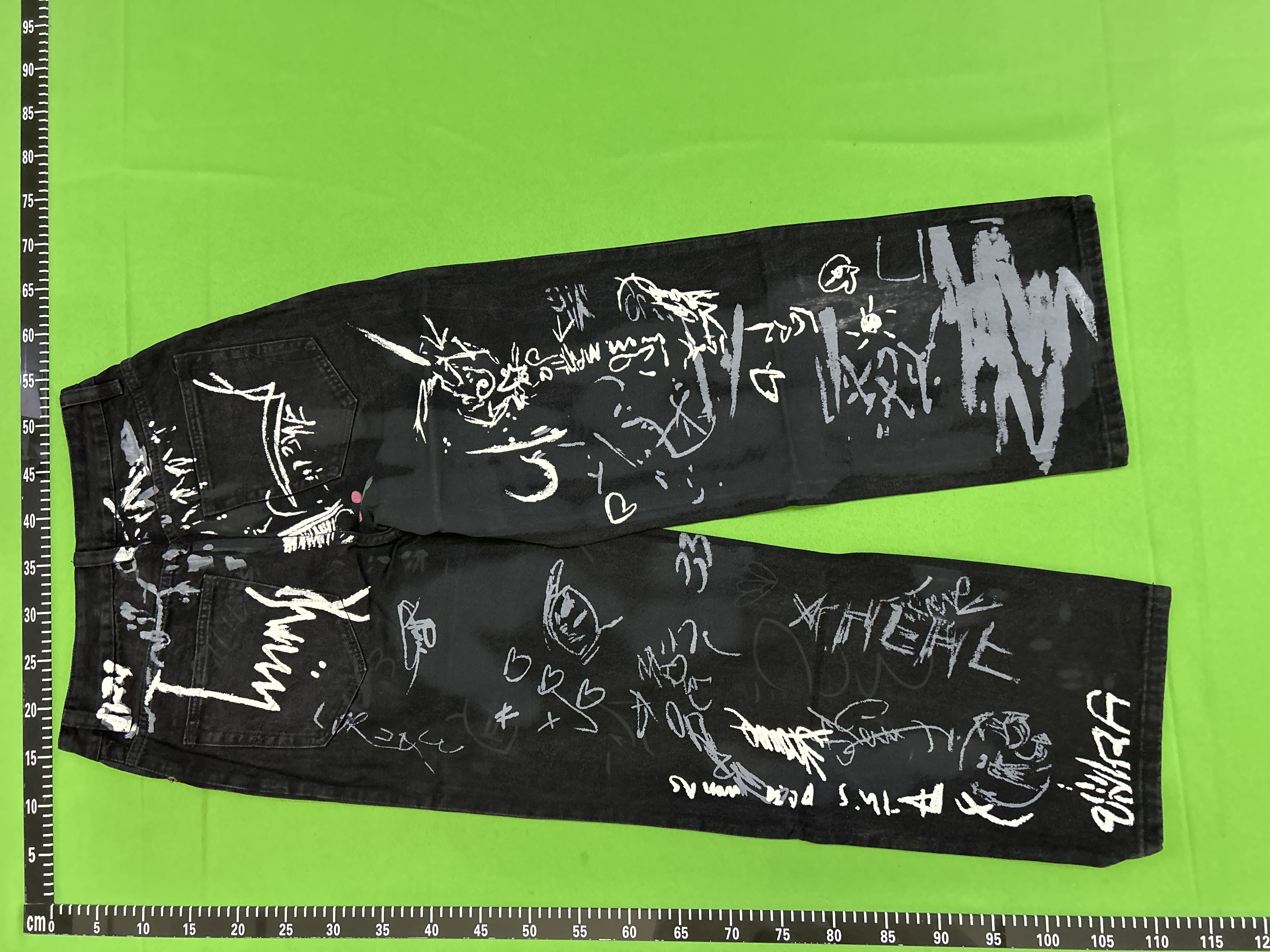 QC Photo - Balenciaga Baggy Black Grafitti Jeans