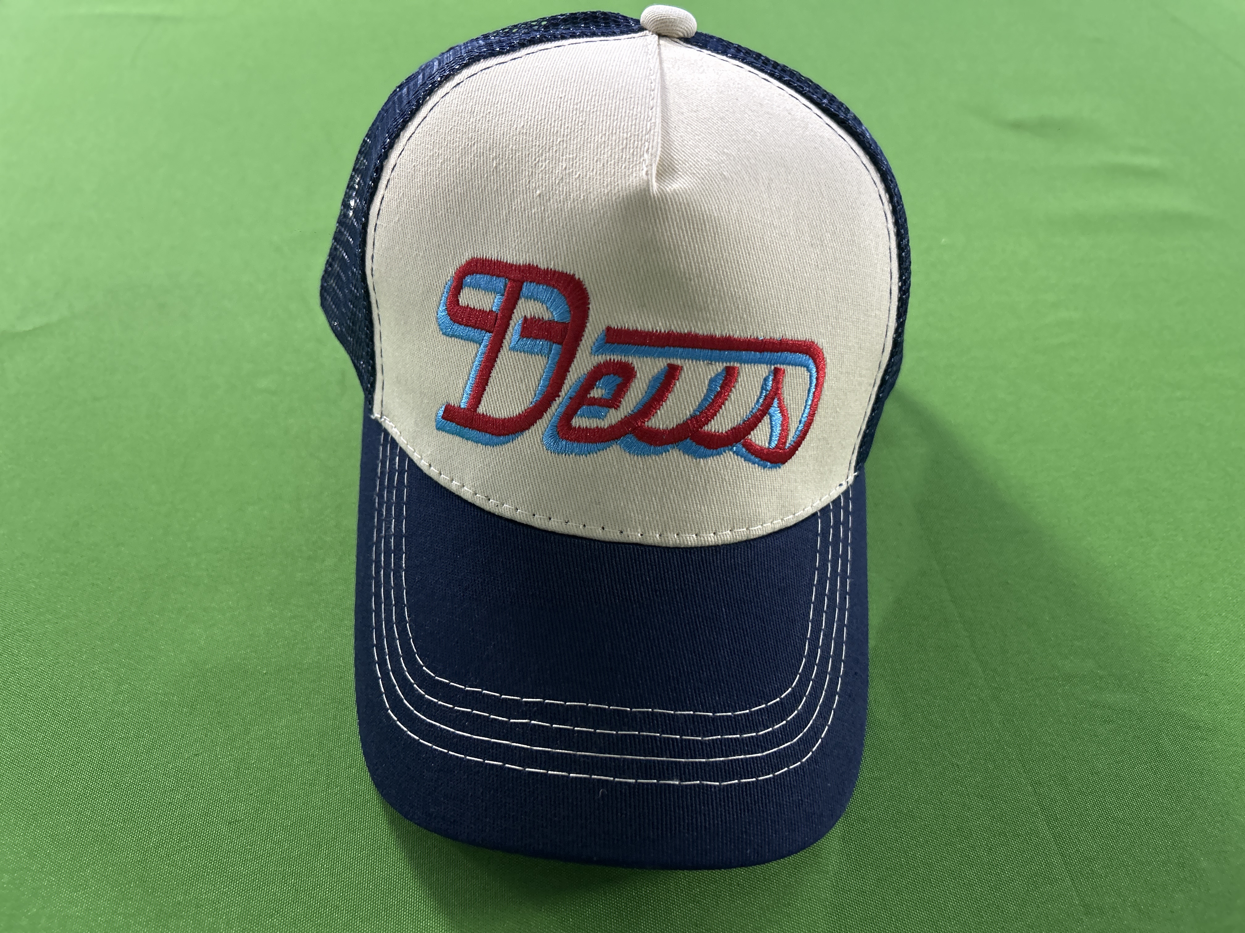 QC Photo - Orange hat