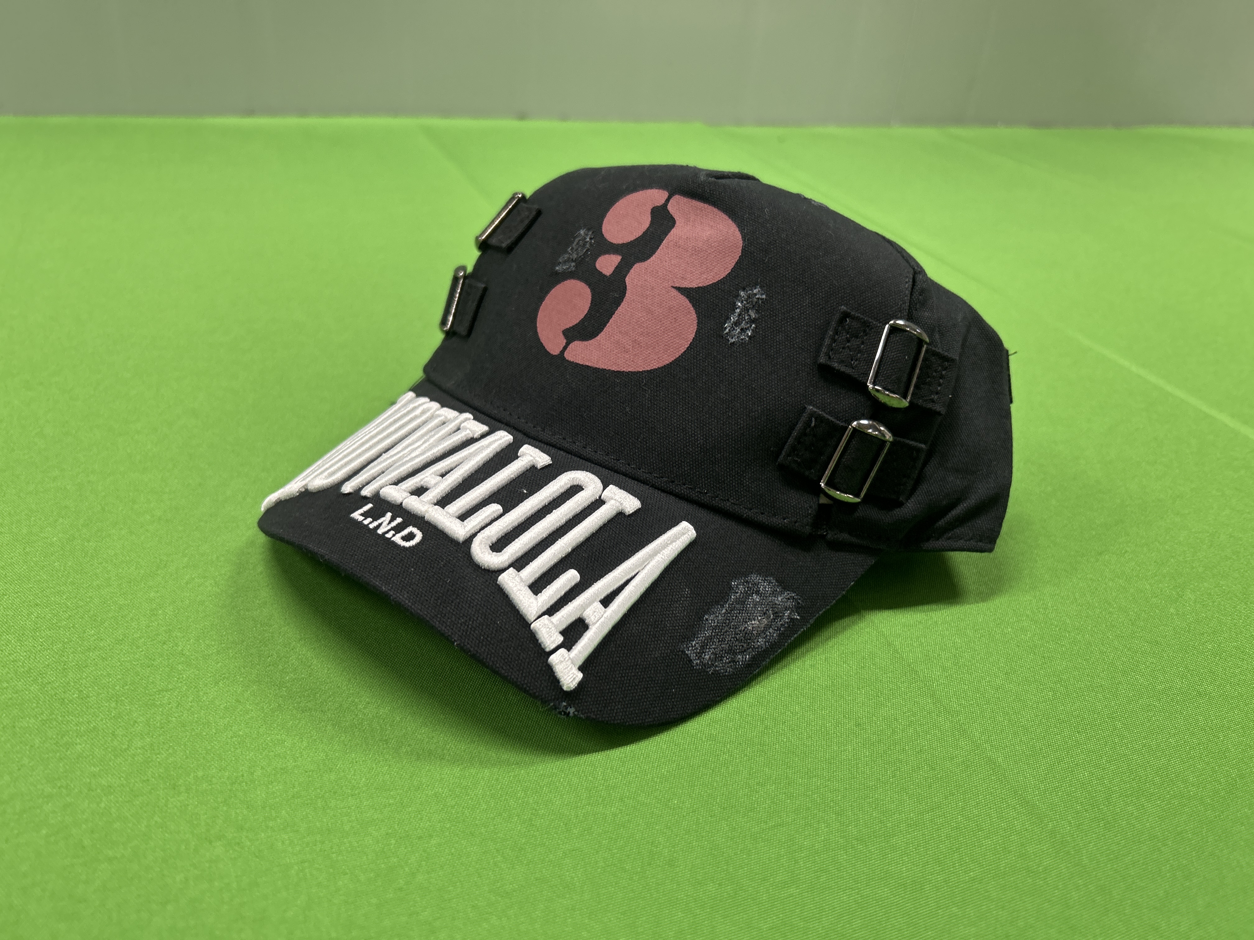 QC Photo - Mowalola 3 Cap