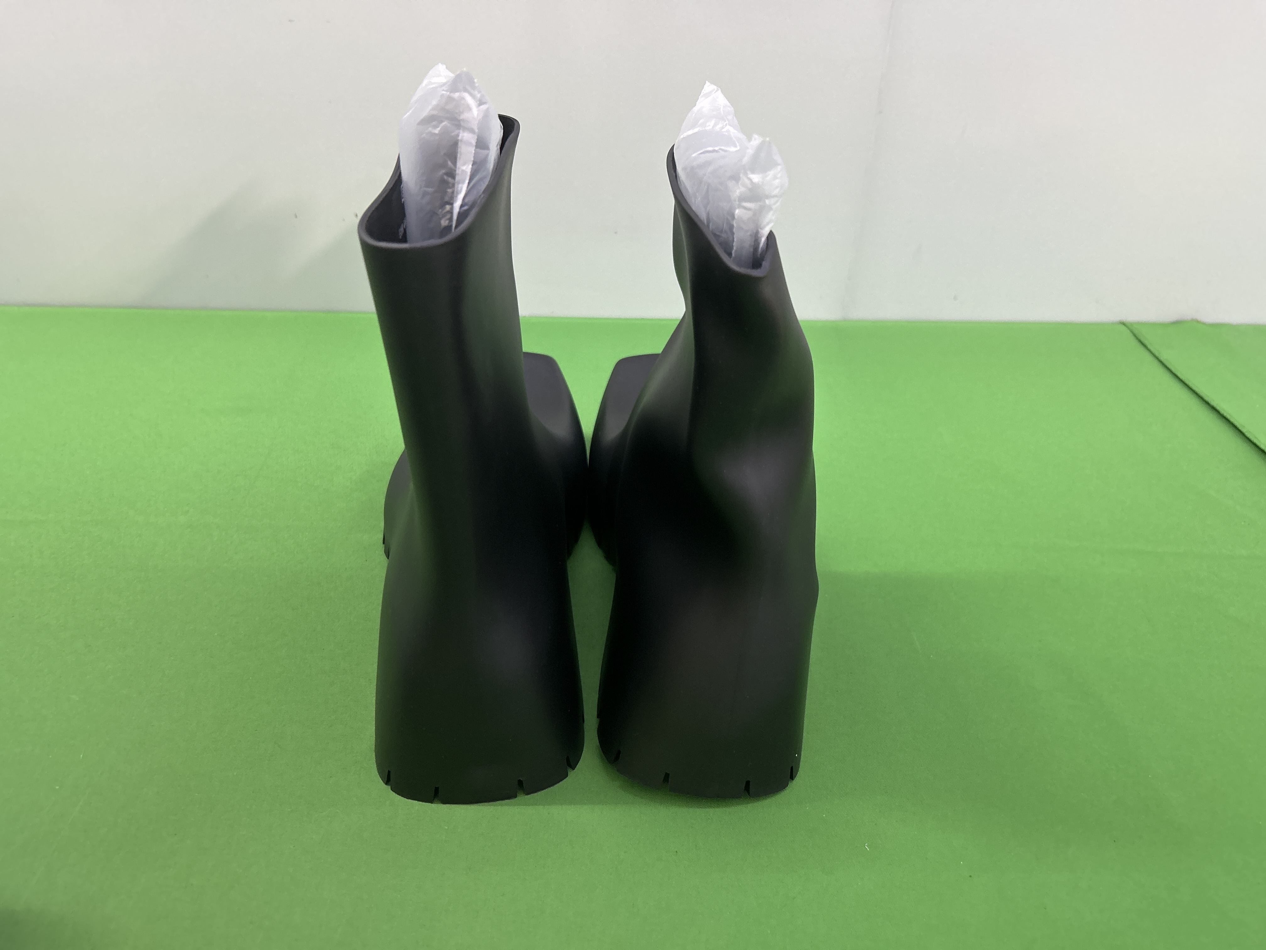 QC Photo - Balenciaga Trooper Boots