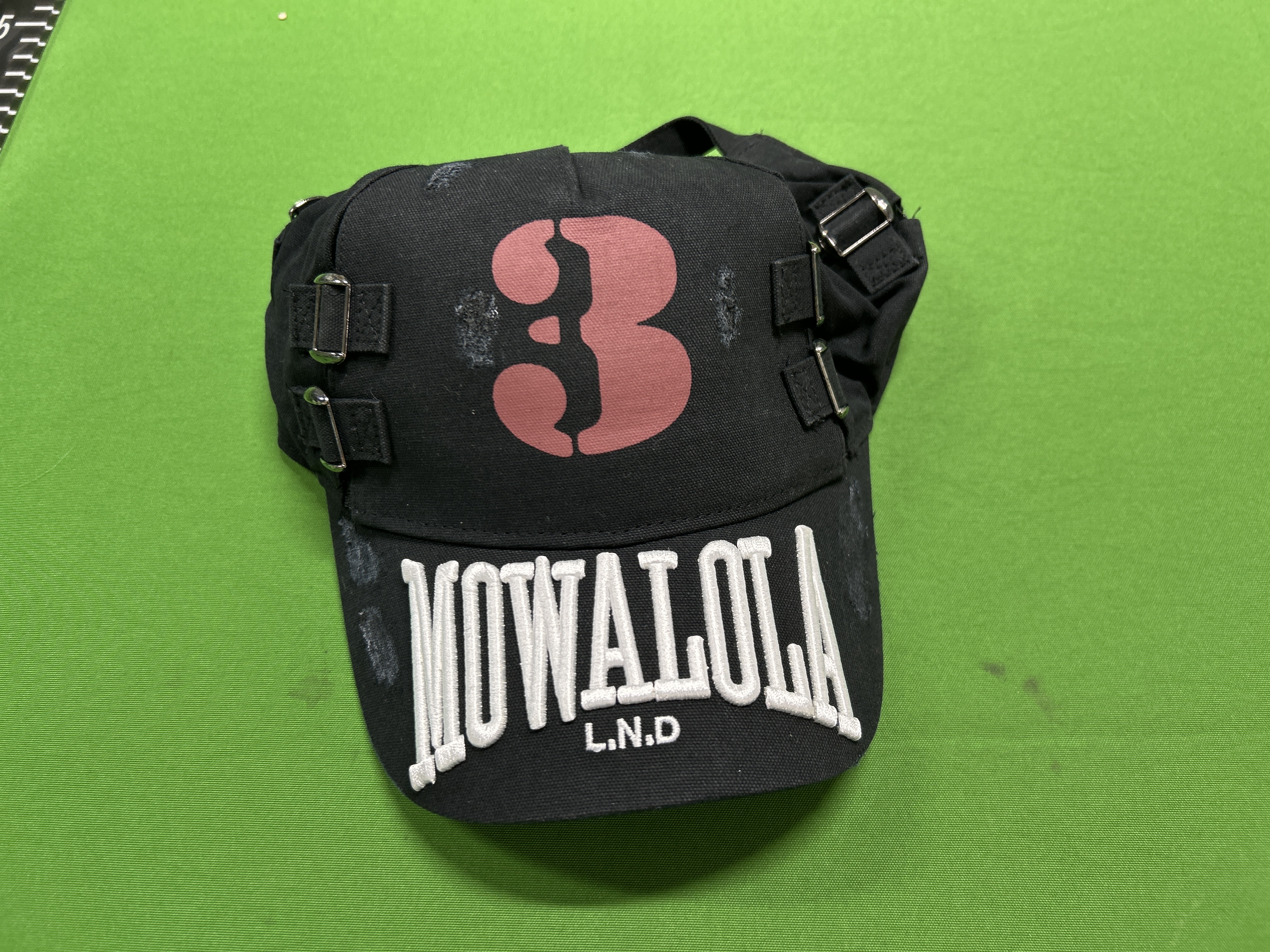 QC Photo - Mowalola 3 Cap