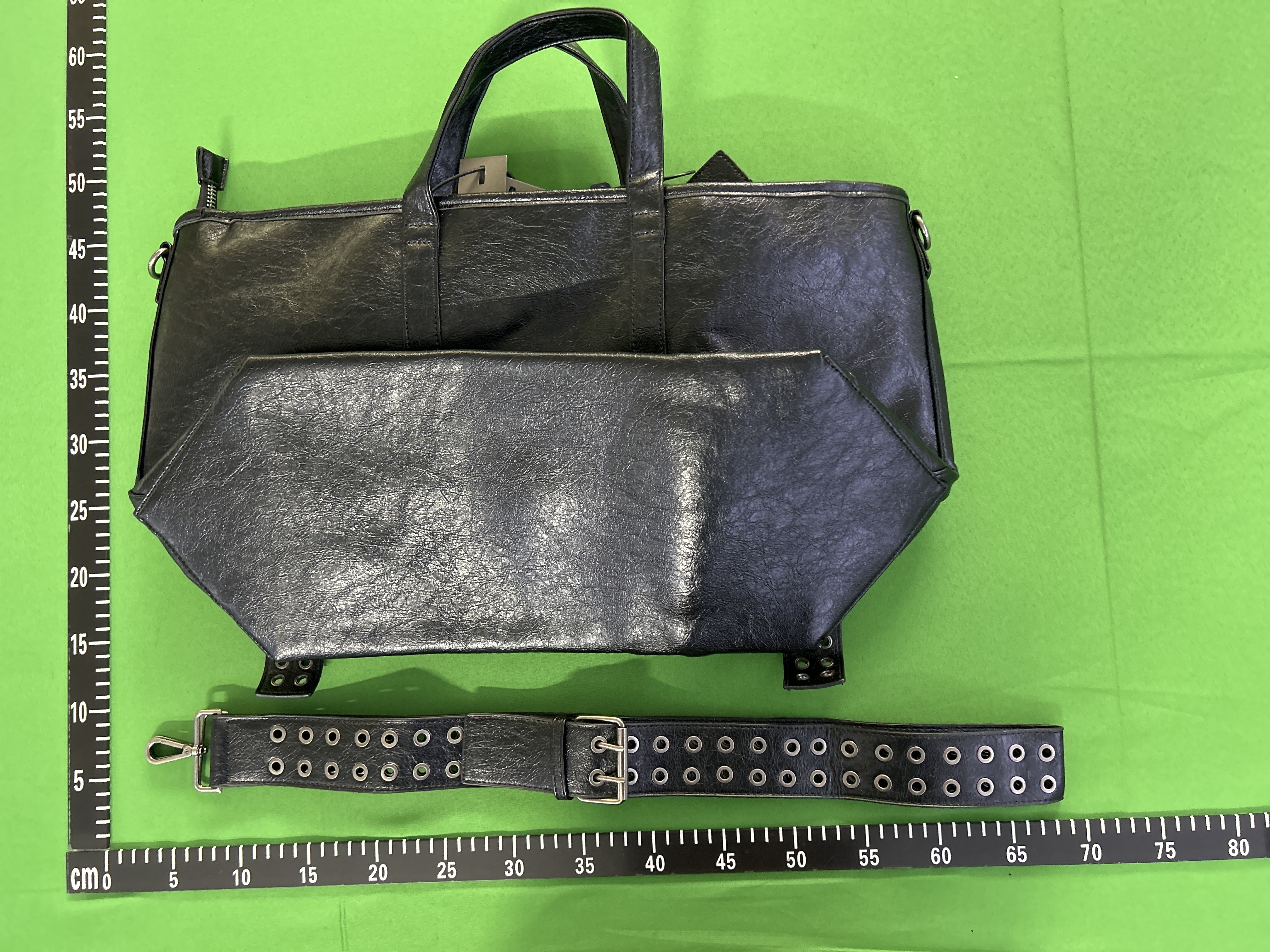 QC Photo - REBEL WAVE Leather Bag