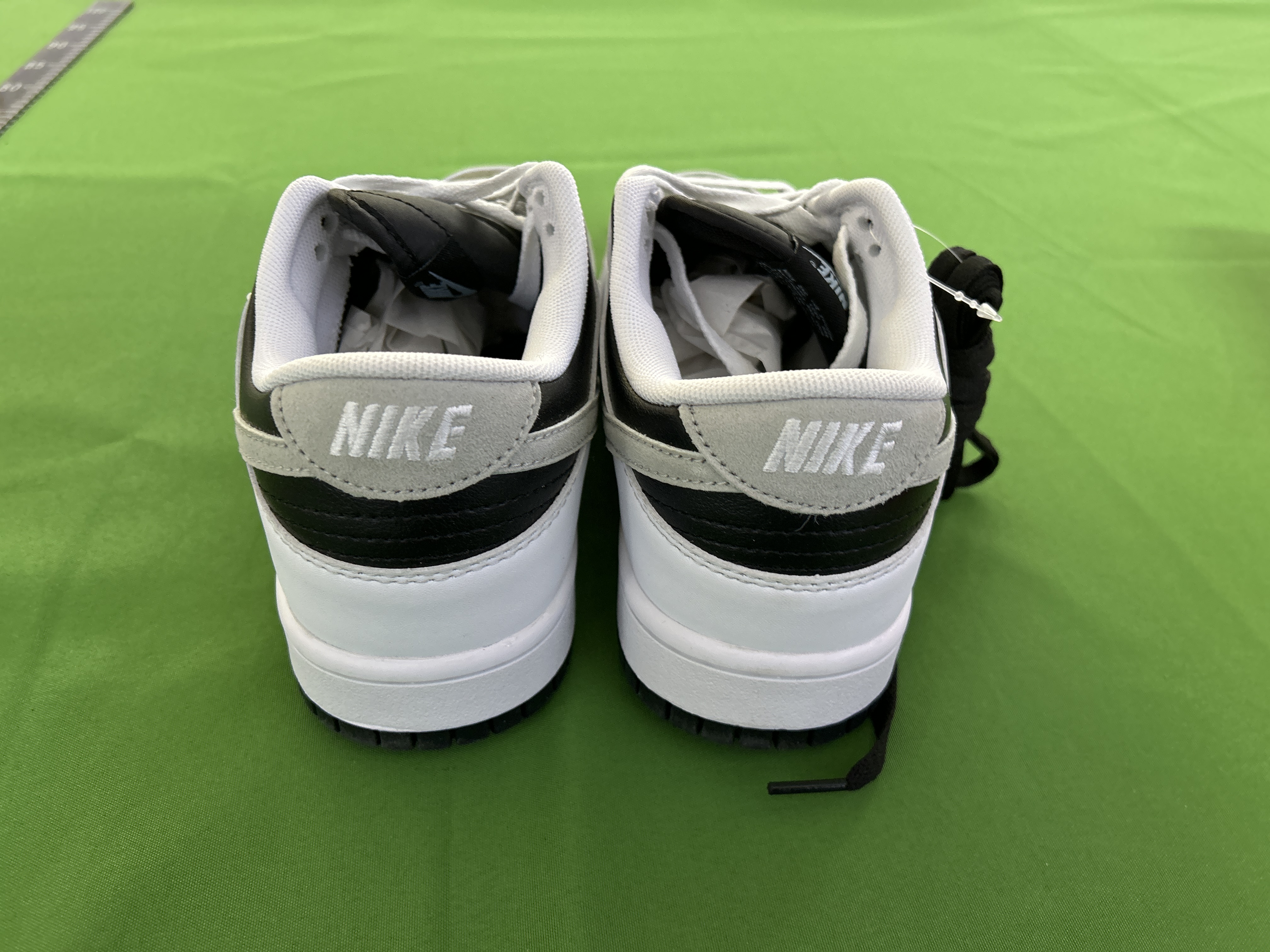 QC Photo - Nike Dunk Low Retro PRM Year of the Rabbit White Rabbit