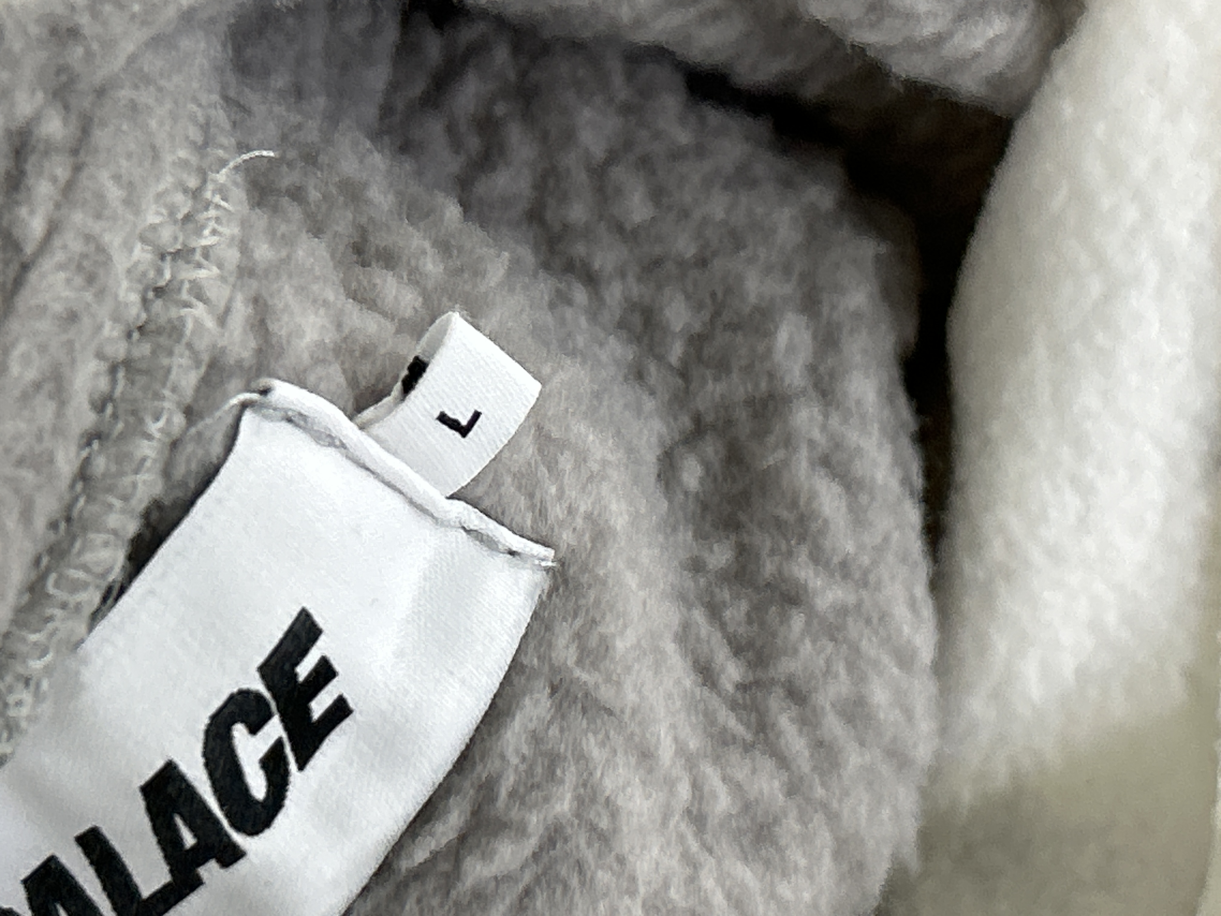 QC Photo - Palace Facemask Zip-Up Hoodie Black