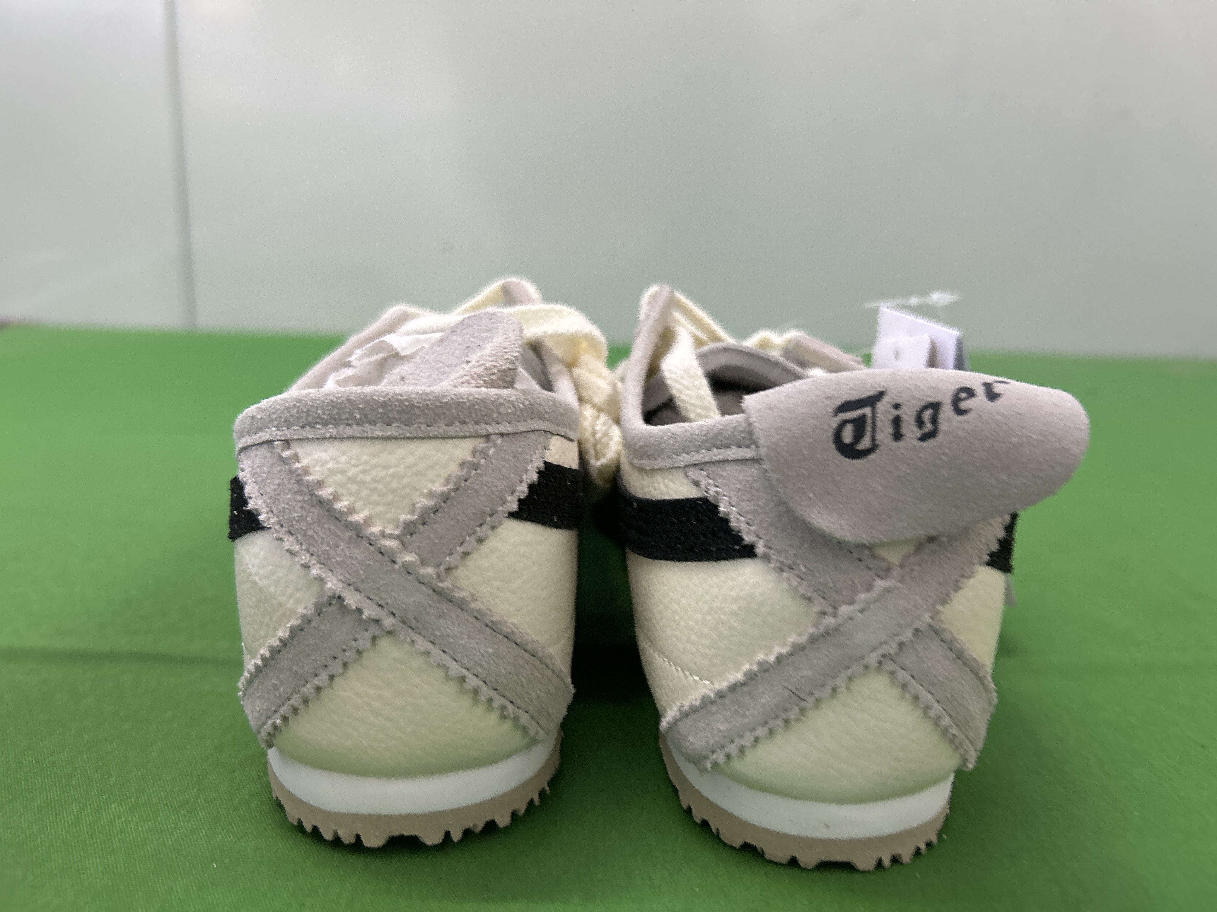 QC Photo - 27 OPTIONS