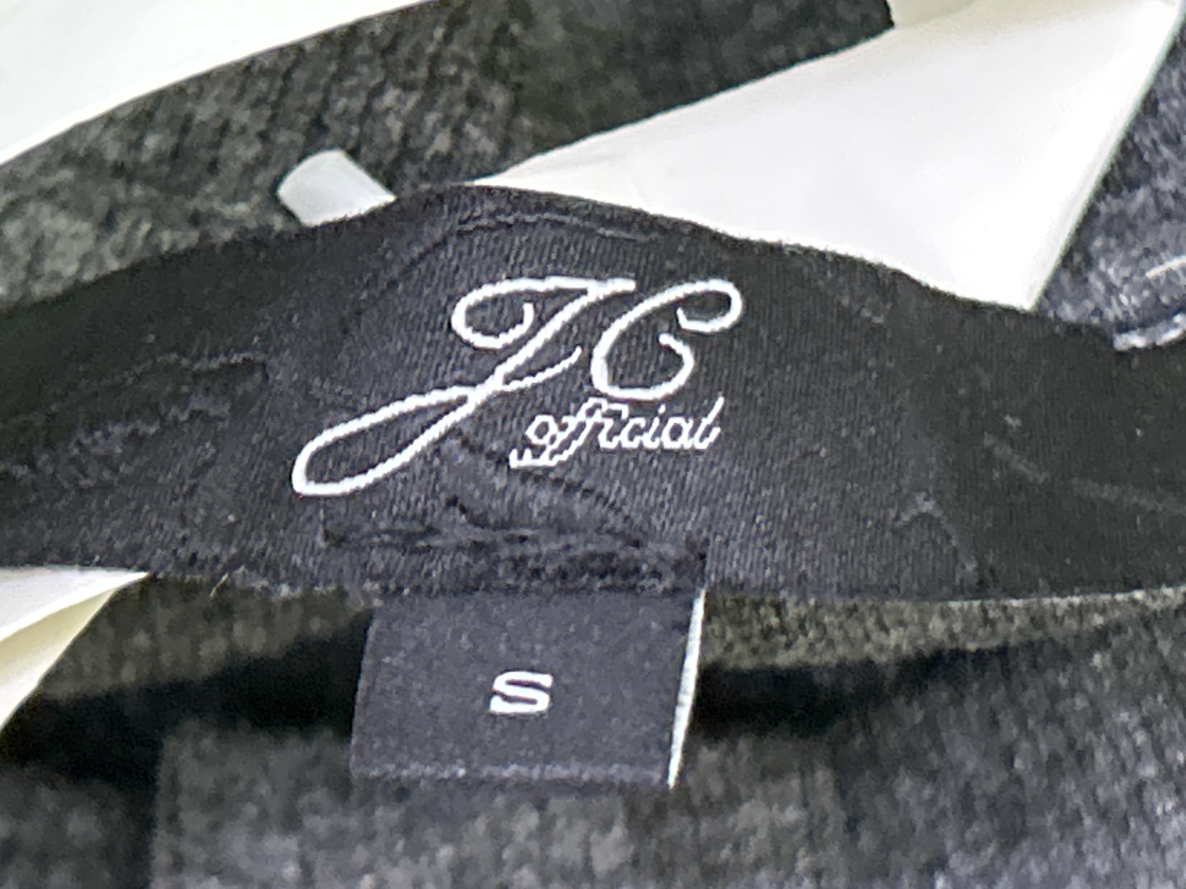 QC Photo - JCAESAR Button Long Sleeve Tee (4 Variants)