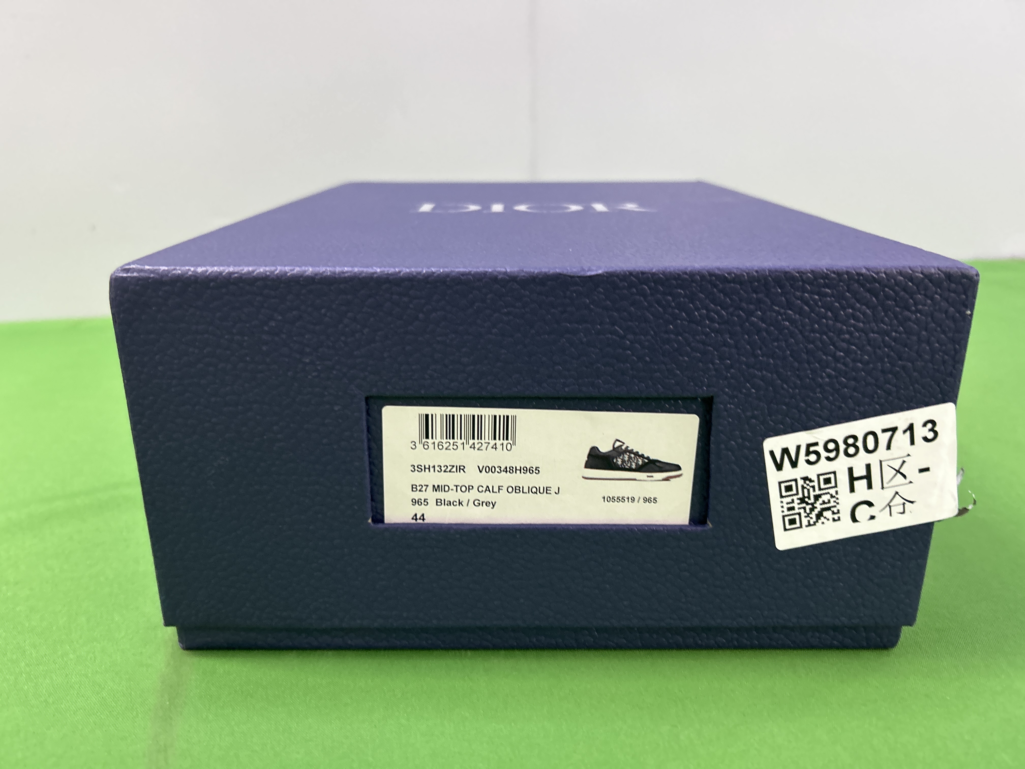 QC Photo - Dior B27 (13 Colorways)