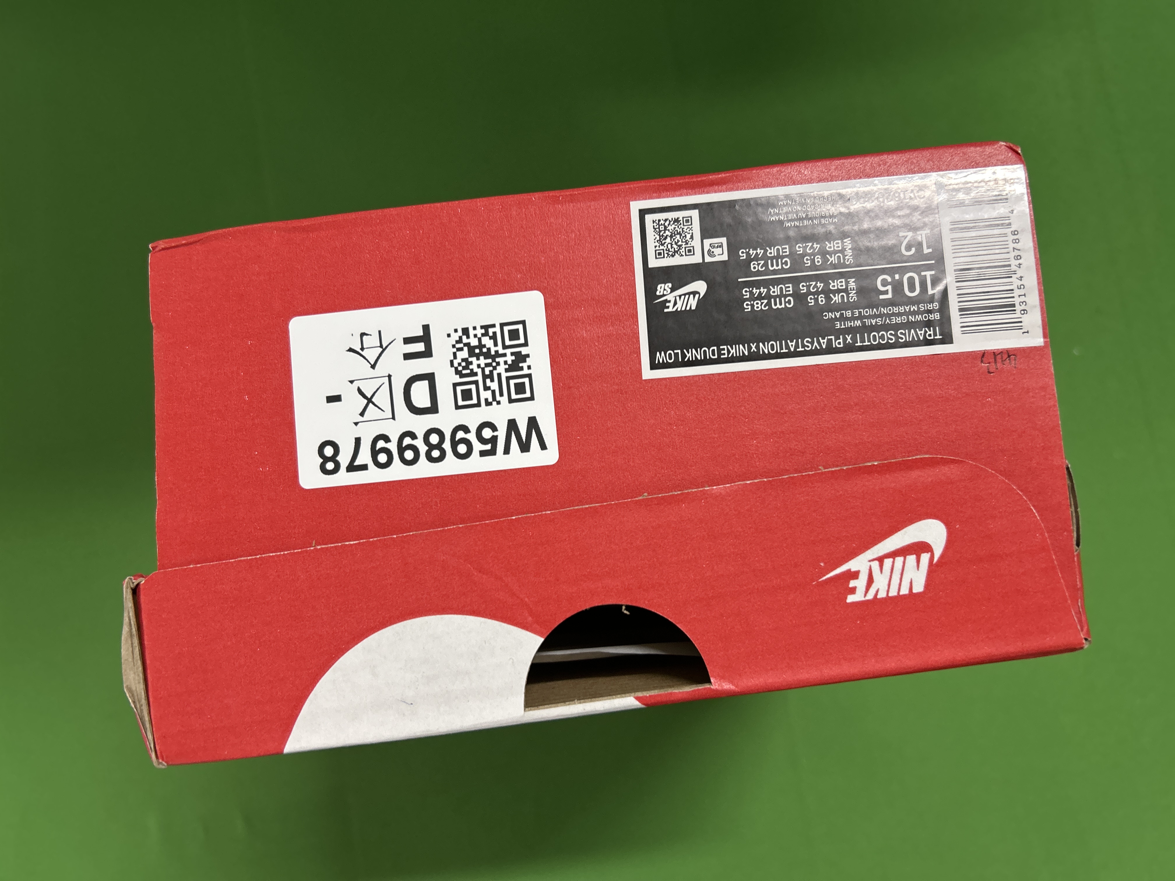 QC Photo - Travis Scott PlayStation Dunk