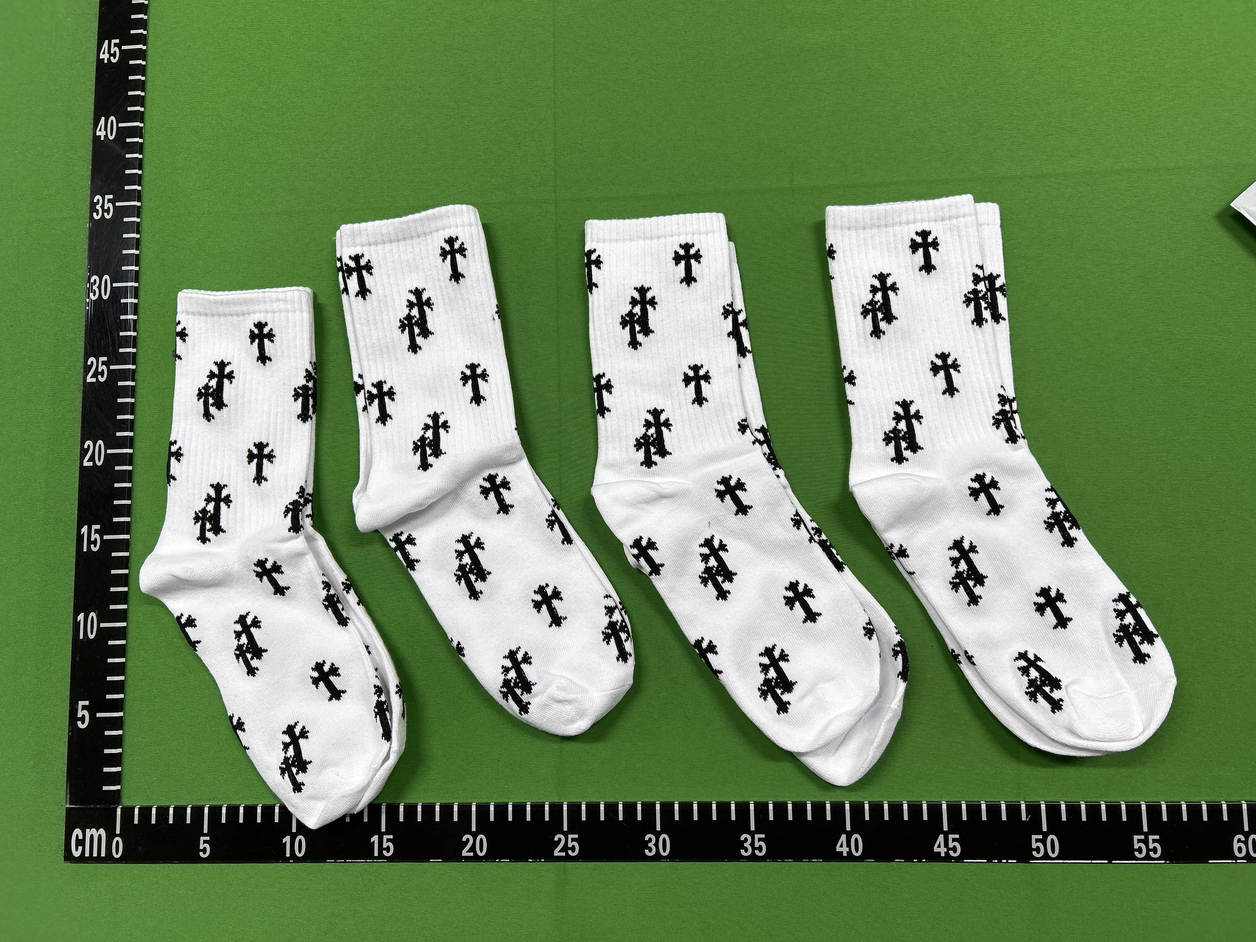 QC Photo - Chrome Hearts Socks #1