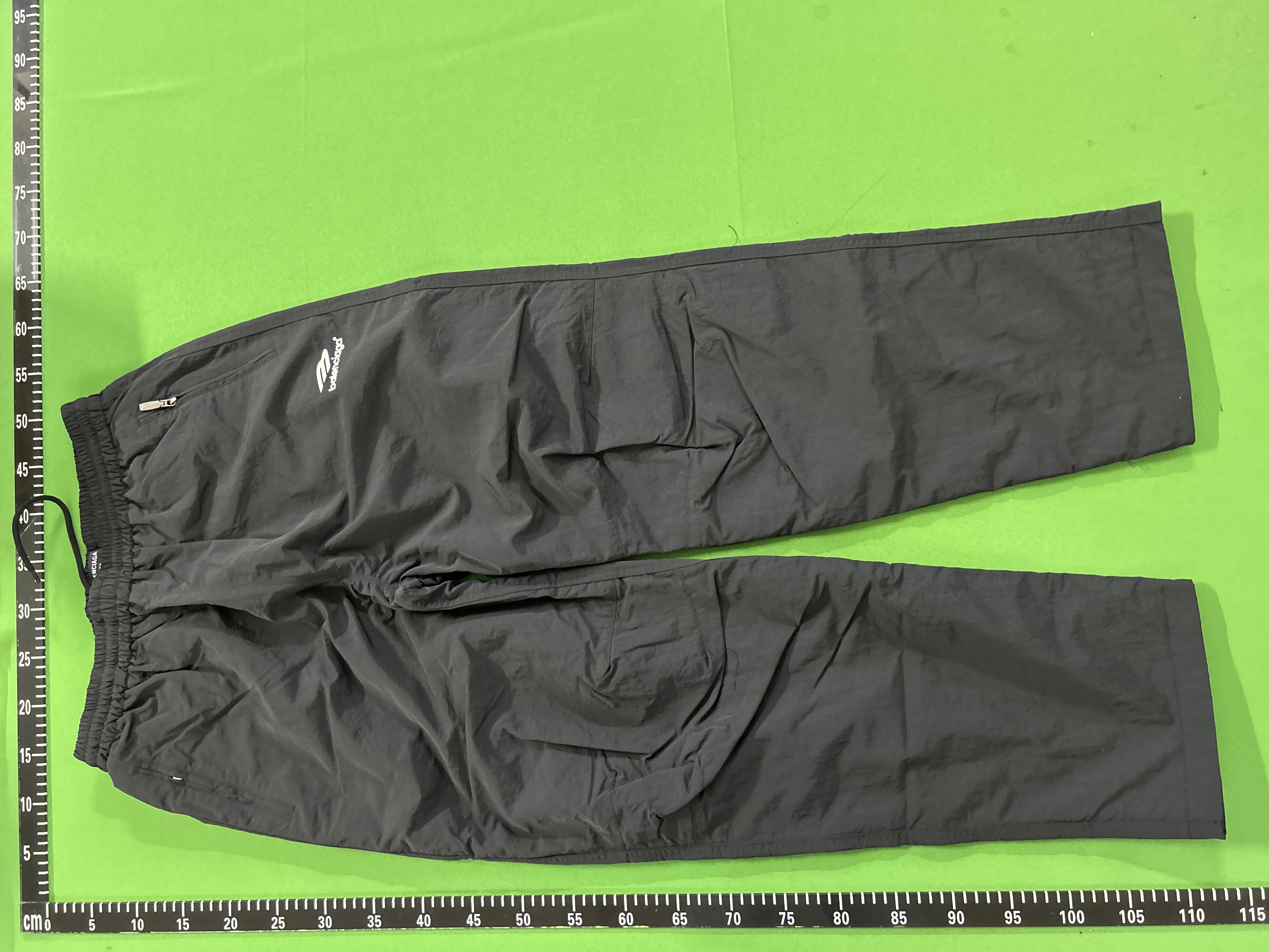 QC Photo - Balenciaga 3B Nylon Tracksuit Pants