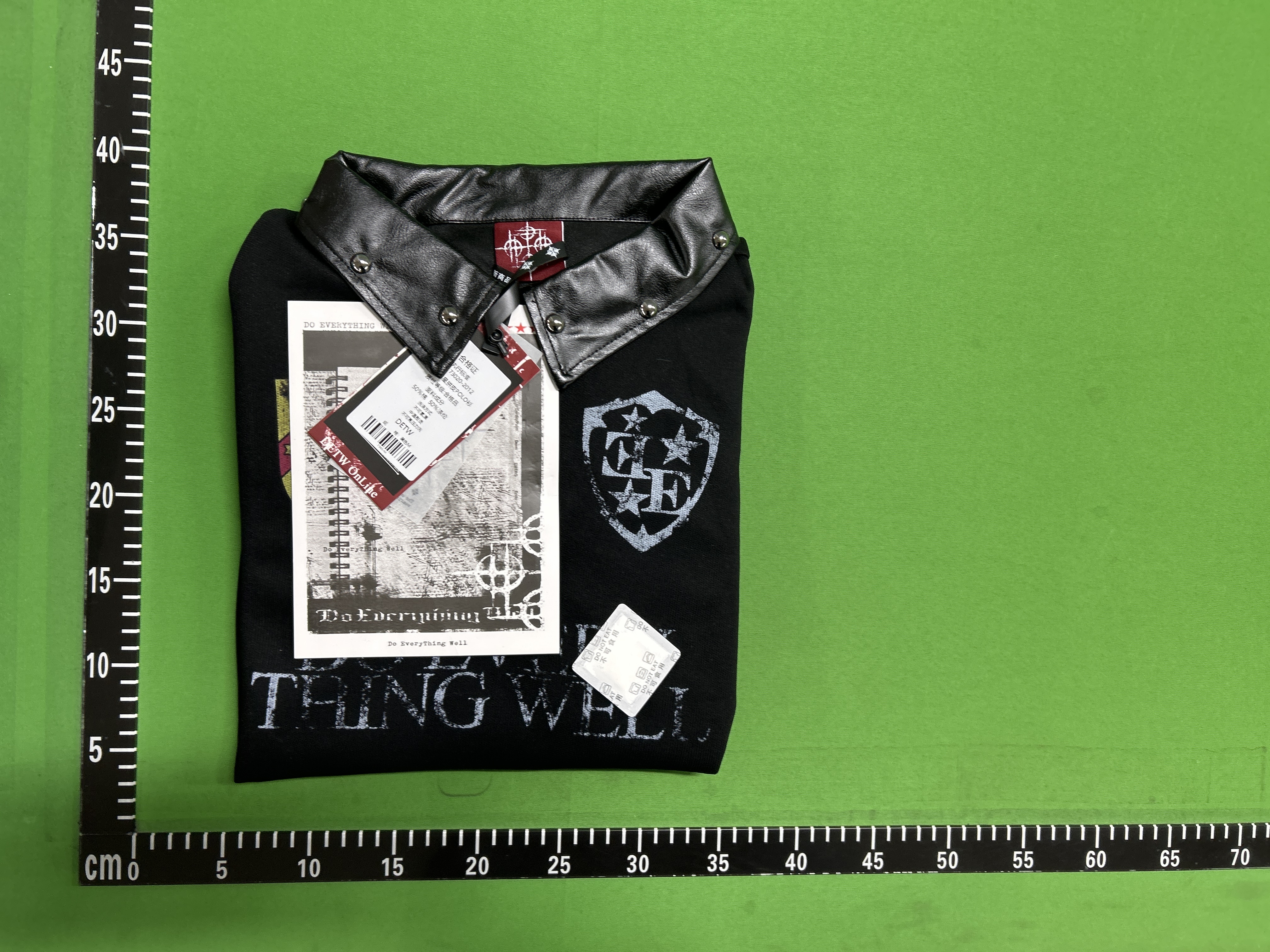 QC Photo - DETW Red Star Long Sleeve Tee